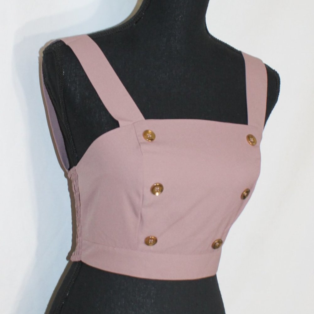 HAUTE MONDE Rose Pink Cropped Tank Top Size Small Stretch Back Gold Button Front